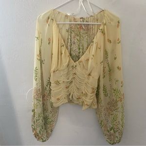 free people floral bell sleeve top

#fp #freepeople #cottagecore #fairy #brunch